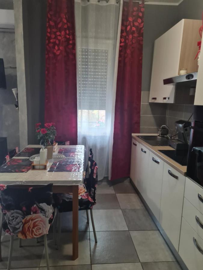 Apartament Petalo Rosso Pegognaga Zewnętrze zdjęcie